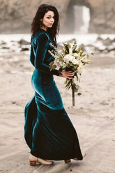 Long Sleeves Velvet Dark Green Formal Dresses for Winter Weddings
